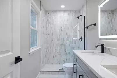 380 Thornwood Drive, Atlanta, GA 30328 - Photo 26