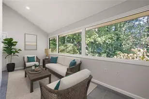 380 Thornwood Dr, Atlanta, GA 30328 - Photo 6