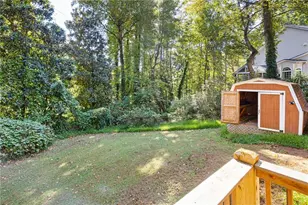 380 Thornwood Dr, Atlanta, GA 30328 - Photo 40