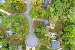 2866 Lexington Trce, Marietta, GA 30062 - Photo 38