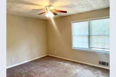 2611 Golfview Terrace SE, Conyers, GA 30013 - Photo 10