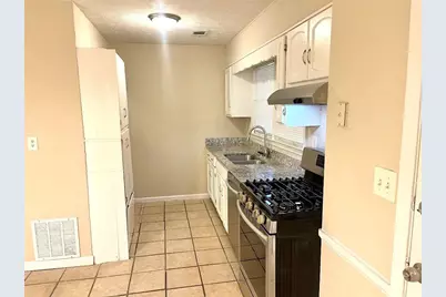 2611 Golfview Terrace SE, Conyers, GA 30013 - Photo 6