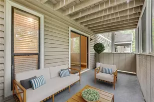 1214 Wynnes Ridge Cir SE, Marietta, GA 30067 - Photo 4