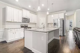 1053 Ruddy Duck Dr, Jefferson, GA 30549 - Photo 8