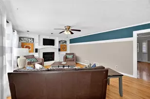 1690 Briarbend Ct, Stone Mountain, GA 30088 - Photo 8