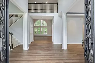 1140 Park Glenn Dr, Alpharetta, GA 30005 - Photo 2