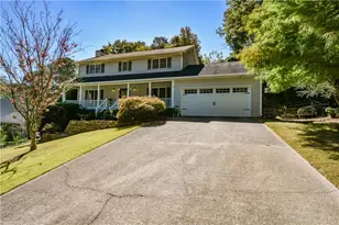 2764 Brookcliff Landing, Marietta, GA 30062 - Photo 2