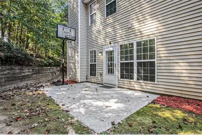 598 Austin Creek Drive, Sugar Hill, GA 30518 - Photo 4