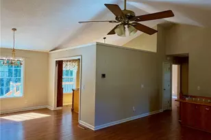 33 Vinnings Ln SW, Cartersville, GA 30120 - Photo 4