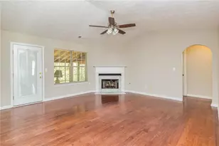 5948 Valley Green Rd, Lithonia, GA 30058 - Photo 10