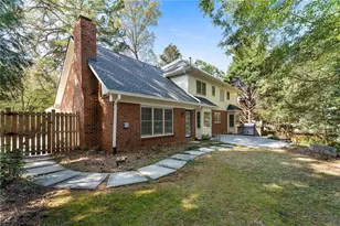 3057 Four Oaks Dr, Dunwoody, GA 30360 - Photo 48