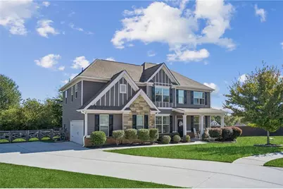 2225 Blackberry Court, Monroe, GA 30656 - Photo 2