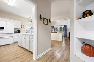 3324 Hampreston Way NW, Kennesaw, GA 30144 - Photo 8