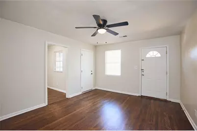 150 Hedges Street SE, Marietta, GA 30008 - Photo 2