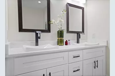 2415 Rugby Avenue, Atlanta, GA 30337 - Photo 12