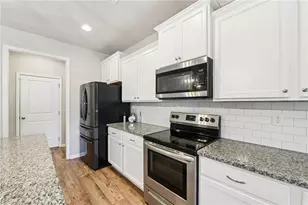 131 Pinehurst Dr, Winder, GA 30680 - Photo 10