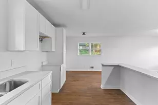 864 Oak St, Atlanta, GA 30318 - Photo 8