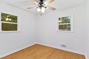 864 Oak St, Atlanta, GA 30318 - Photo 16