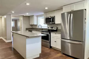 1307 SW Lorenzo Dr SW, Atlanta, GA 30310 - Photo 6