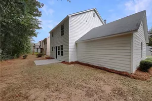 1579 Dillard Rd, Stone Mountain, GA 30088 - Photo 10