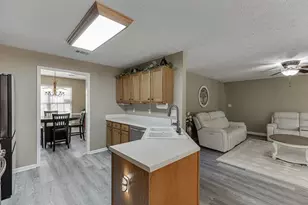 4693 Devencrest Ln, Buford, GA 30519 - Photo 16