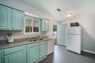 3433 Hollow Tree Dr, Decatur, GA 30034 - Photo 16