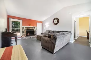 3433 Hollow Tree Dr, Decatur, GA 30034 - Photo 8