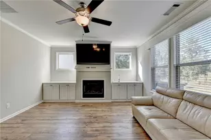 329 Winterset Cir, Hoschton, GA 30548 - Photo 10