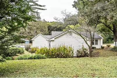 13 Spring Circle, Lindale, GA 30147 - Photo 6