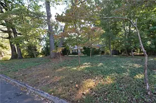 5379 Harris Cir, Atlanta, GA 30338 - Photo 4