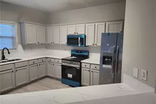 138 Shady View Pl, Lawrenceville, GA 30044 - Photo 4