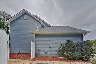 2545 Falcon Chase Ct, Suwanee, GA 30024 - Photo 18