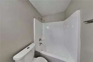 121 Clarion Rd, Lawrenceville, GA 30043 - Photo 18