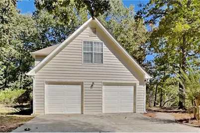 5855 Shadewater Drive, Cumming, GA 30041 - Photo 18