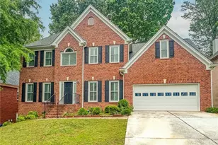 1485 Oglethorpe Run Ln, Suwanee, GA 30024 - Photo 1