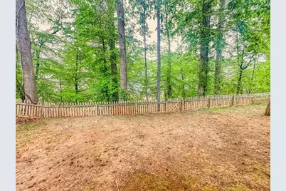 1485 Oglethorpe Run Lane, Suwanee, GA 30024 - Photo 18