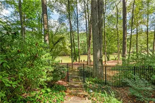7315 Chattahoochee Bluff Dr, Atlanta, GA 30350 - Photo 42