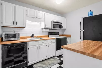 3949 Woodridge Way, Tucker, GA 30084 - Photo 8