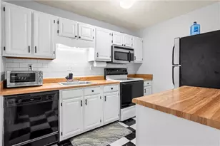 3949 Woodridge Way, Tucker, GA 30084 - Photo 8