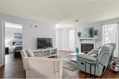 3949 Woodridge Way, Tucker, GA 30084 - Photo 4