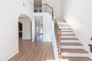 8051 Stillmist Dr, Fairburn, GA 30213 - Photo 4