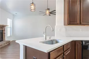 8051 Stillmist Dr, Fairburn, GA 30213 - Photo 10