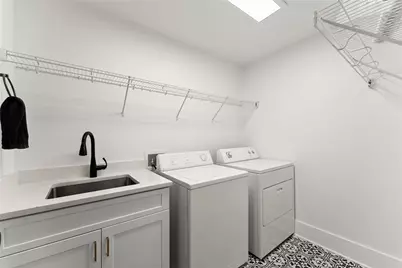 151 South Pointe Drive, Hartwell, GA 30643 - Photo 10