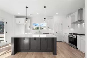 371 Kings Landing, Hapeville, GA 30354 - Photo 4