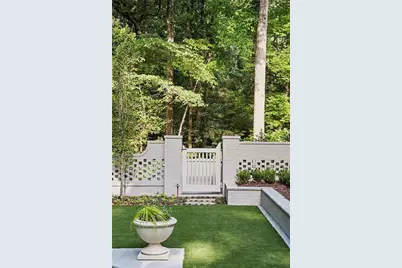 3990 Paces Ferry Rd NW, Atlanta, GA 30327 - Photo 36