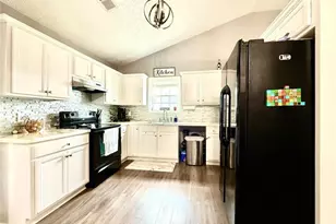 110 Waterloo Dr, Mount Airy, GA 30563 - Photo 6