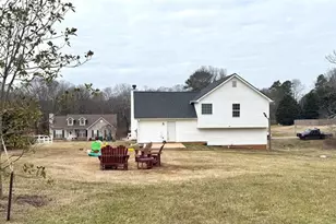 110 Waterloo Dr, Mount Airy, GA 30563 - Photo 16