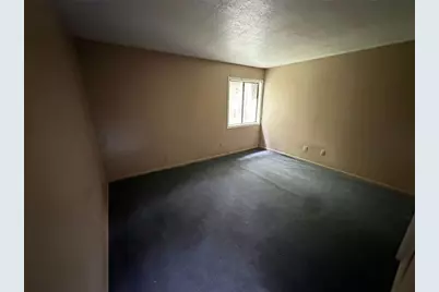 5914 Sutcliff Square, Lithonia, GA 30058 - Photo 2