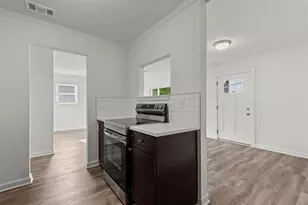 10 Burch Ave S, Newnan, GA 30263 - Photo 8