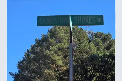 4215 Sandstone Shores Drive, Lithonia, GA 30038 - Photo 2